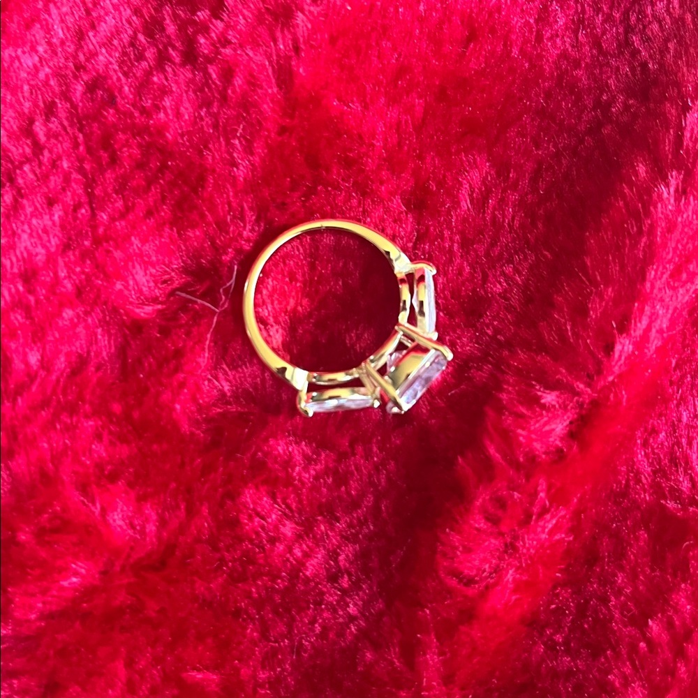Cubic zirconia ring - Picture 5 of 5
